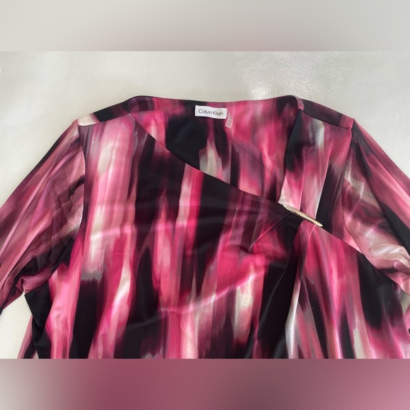 NEW Plus Size 2X Calvin Klein Abstract Scoop Neck SilverPin Sheer Sleeve Blouse - Picture 8 of 10